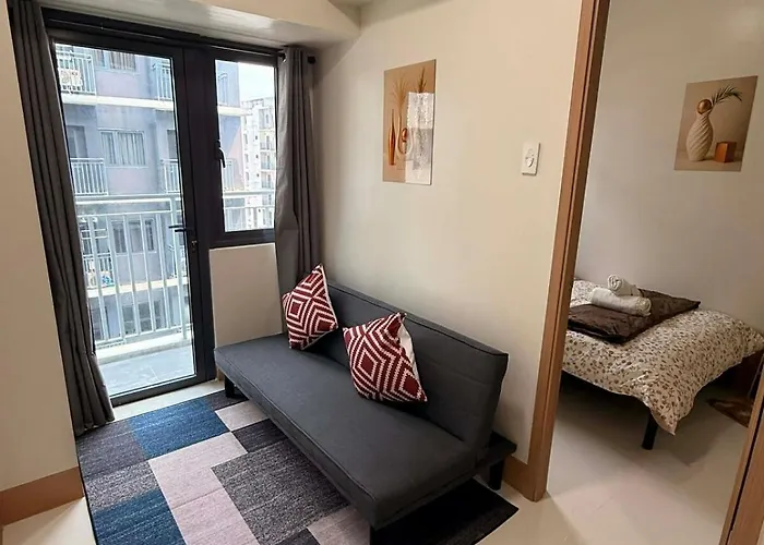 Sybay Shore Near Moa Naia Ayala Mall Parqal Cod Nu 1544 Manila