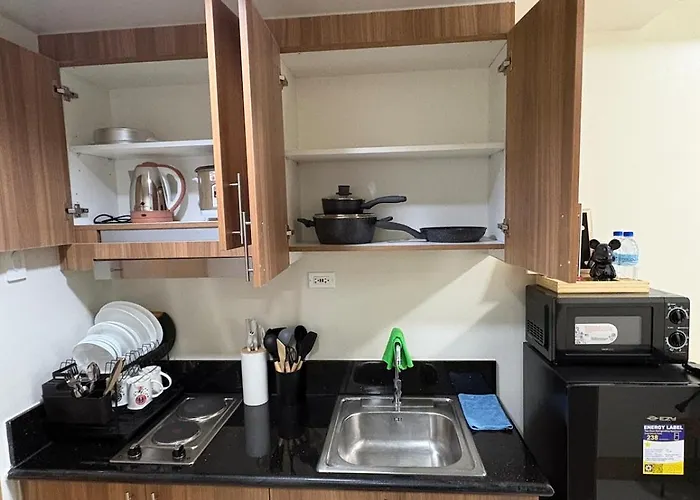 Sybay Shore Near Moa Naia Ayala Mall Parqal Cod Nu 1544 Apartamento Manila